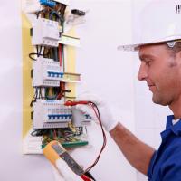 Redcliffe Electrician