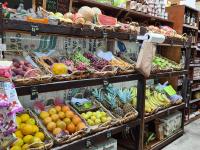 Come instore to see our variety of fresh premium quality certified organic fruit and vegetables.