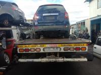 we remove junk cars from all around Victoria. Please call us to remove your old car now.